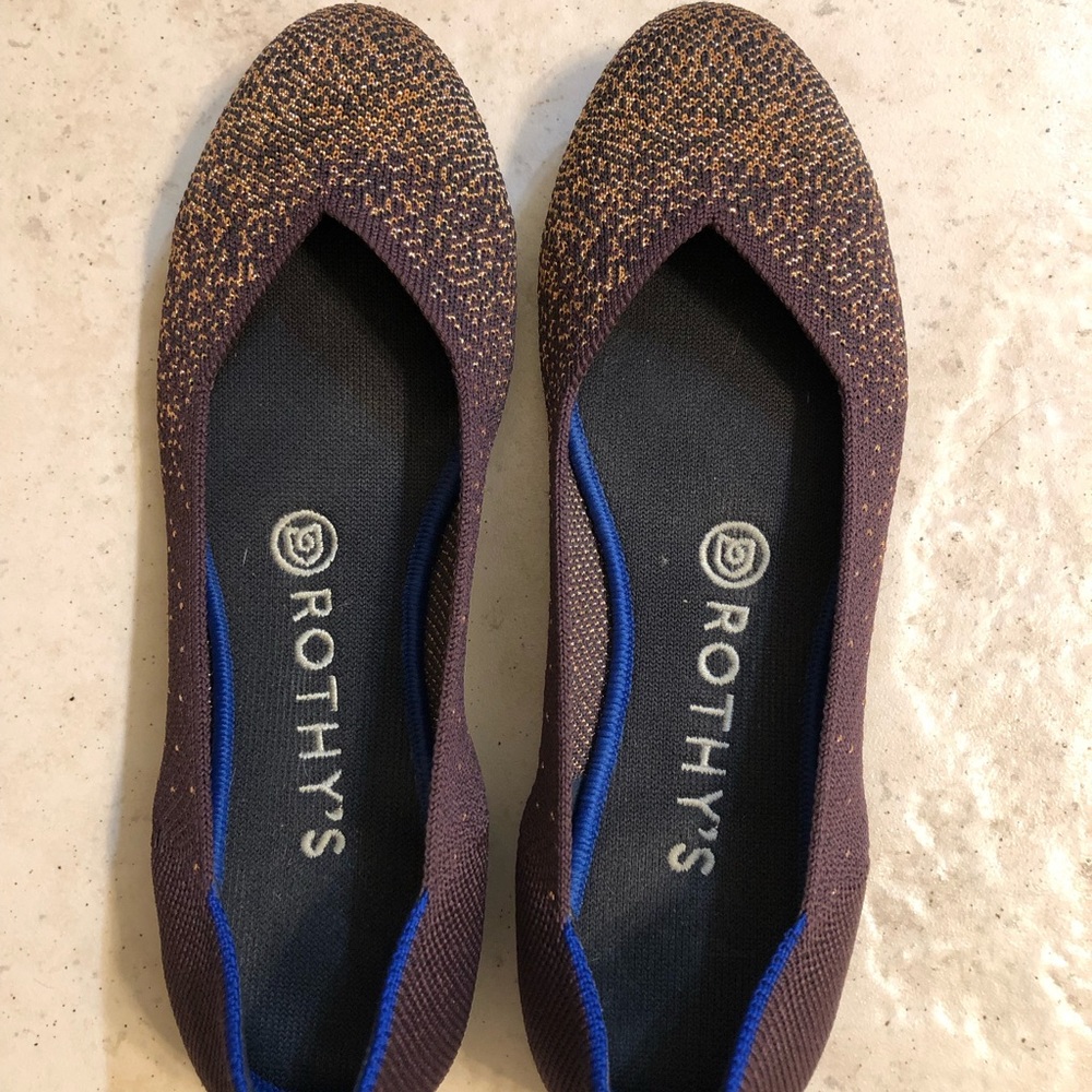 Rothys Eggplant metallic gold flats EUC